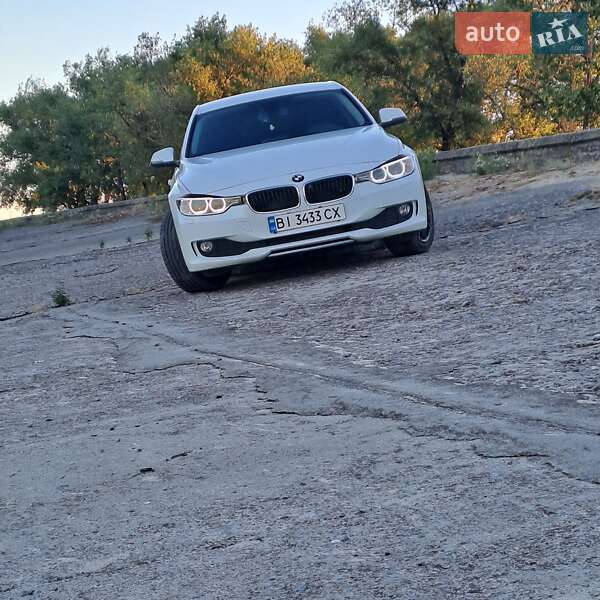 Седан BMW 3 Series 2013 в Светловодске