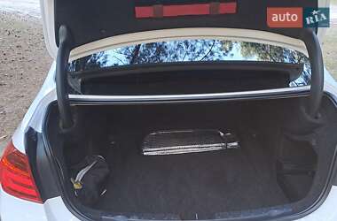 Седан BMW 3 Series 2013 в Светловодске