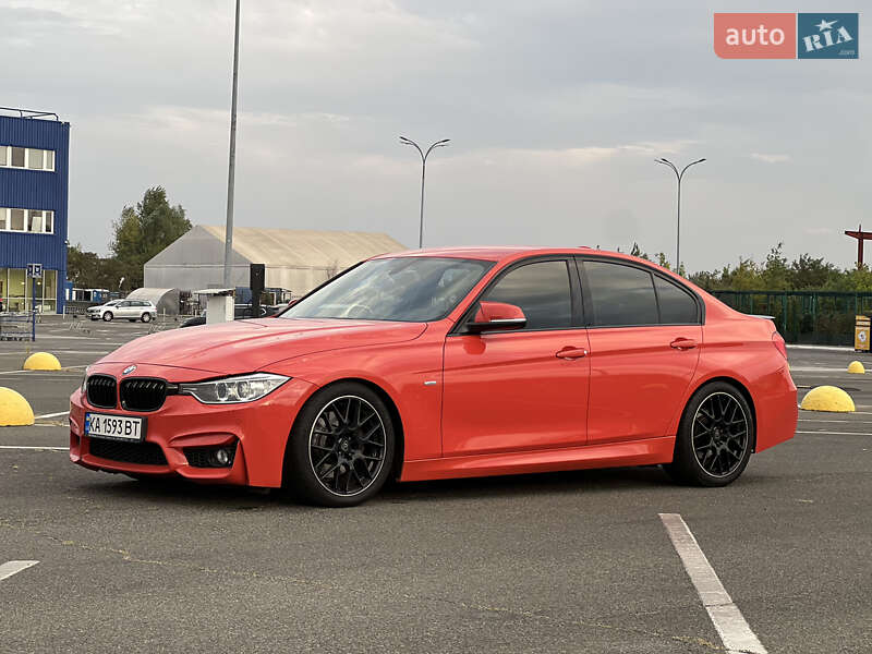 Седан BMW 3 Series 2013 в Киеве