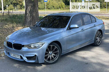 Седан BMW 3 Series 2013 в Львове