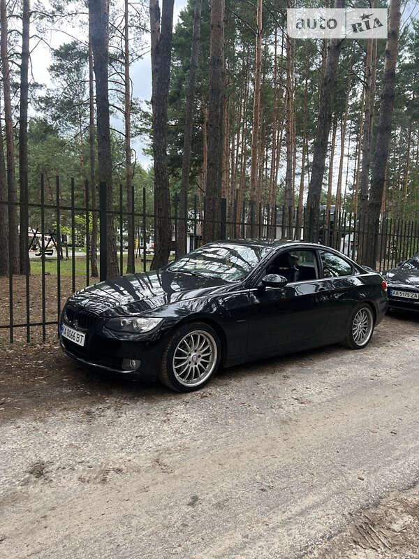 Купе BMW 3 Series 2008 в Києві