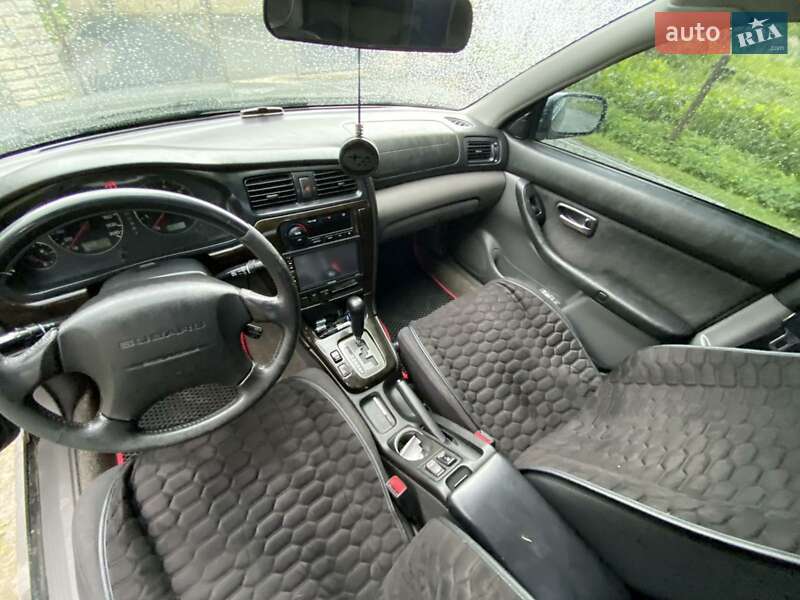 Седан BMW 3 Series 2000 в Львове