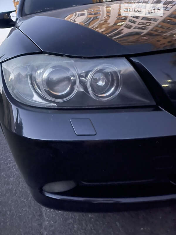 Седан BMW 3 Series 2007 в Києві