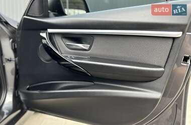 Седан BMW 3 Series 2017 в 