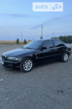 Седан BMW 3 Series 2001 в Смеле