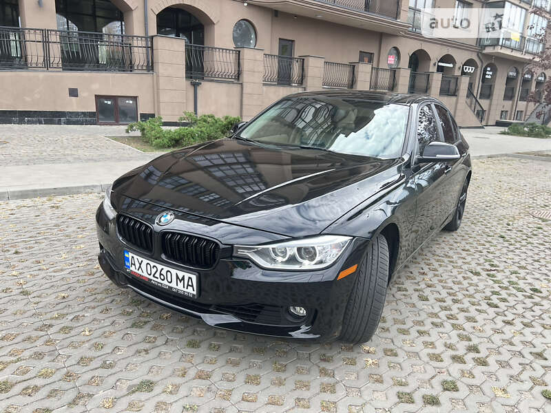 Седан BMW 3 Series 2013 в Харкові