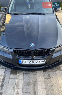 Седан BMW 3 Series 2011 в Львове