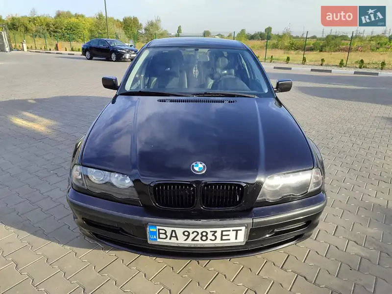 Седан BMW 3 Series 2000 в 
