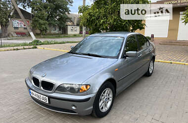 Седан BMW 3 Series 2004 в Березовке