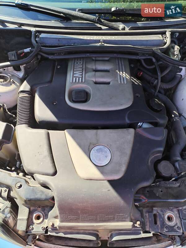 Седан BMW 3 Series 2002 в Городне