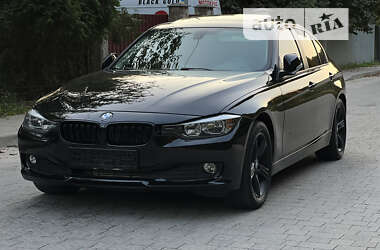 Седан BMW 3 Series 2013 в Львові