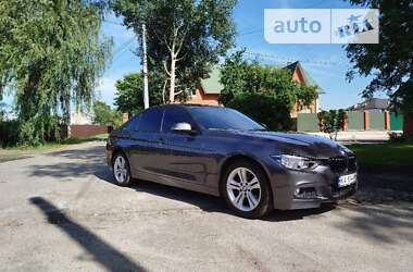 Седан BMW 3 Series 2016 в Киеве