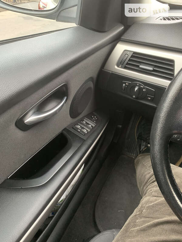Універсал BMW 3 Series 2005 в Одесі