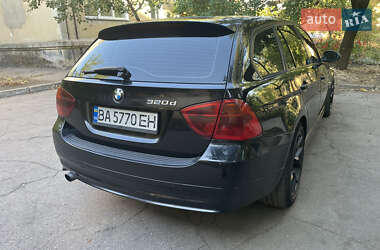 Універсал BMW 3 Series 2006 в Жовтих Водах