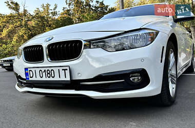 Седан BMW 3 Series 2017 в Киеве