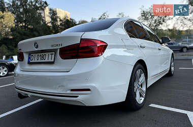 Седан BMW 3 Series 2017 в Киеве