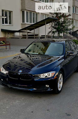 Седан BMW 3 Series 2013 в Виннице