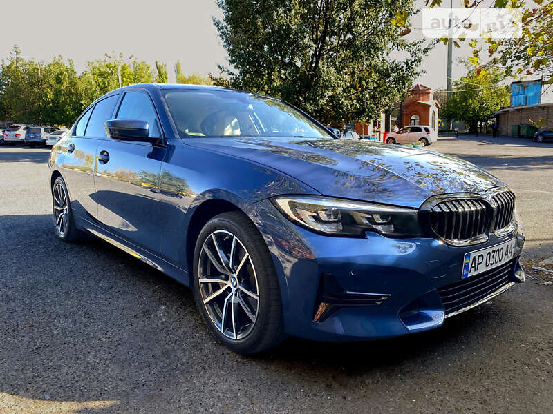 Седан BMW 3 Series 2021 в Запорожье