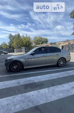 Седан BMW 3 Series 2007 в Чернігові