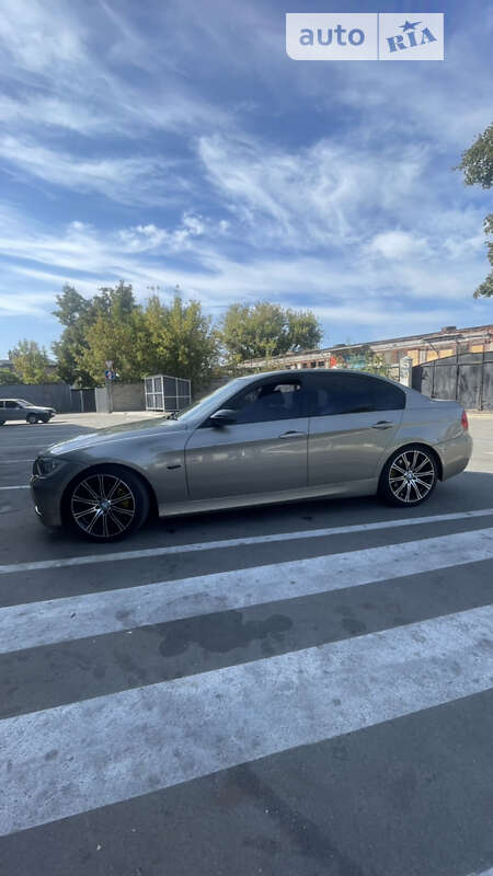 Седан BMW 3 Series 2007 в Чернигове