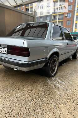 Купе BMW 3 Series 1983 в Ивано-Франковске