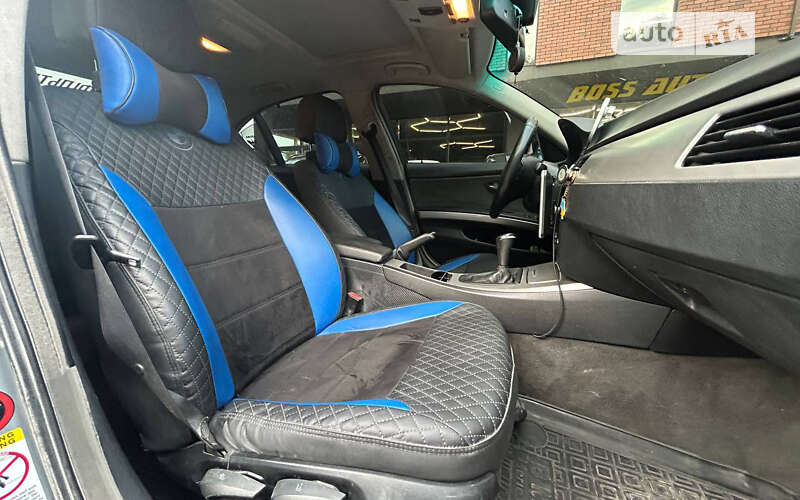 Седан BMW 3 Series 2006 в Черновцах