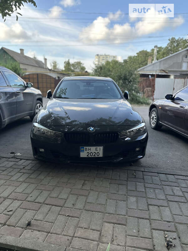 Седан BMW 3 Series 2013 в Одесі