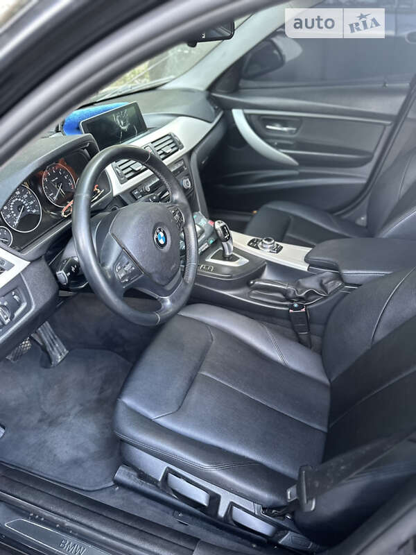 Седан BMW 3 Series 2013 в Одесі