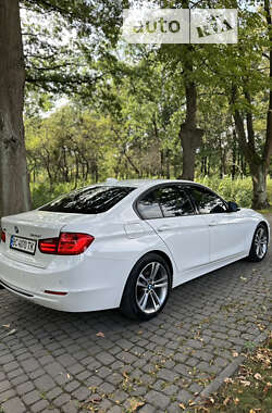 Седан BMW 3 Series 2013 в Львове