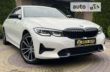 Седан BMW 3 Series 2019 в Львове