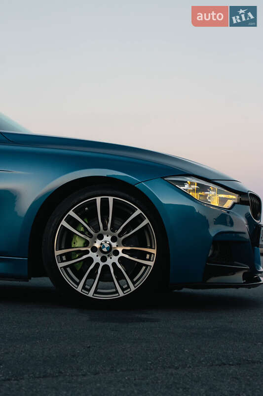 Седан BMW 3 Series 2014 в Днепре