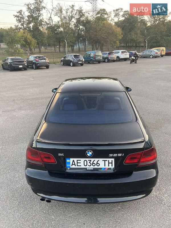 Купе BMW 3 Series 2007 в Днепре