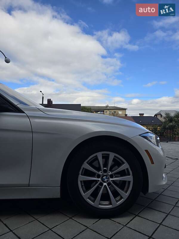 Седан BMW 3 Series 2015 в Ивано-Франковске