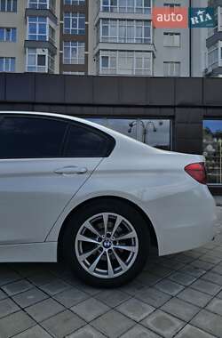 Седан BMW 3 Series 2015 в Ивано-Франковске