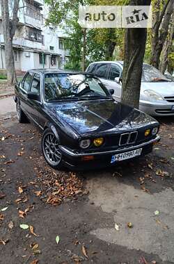 Седан BMW 3 Series 1987 в Одессе