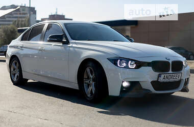 Седан BMW 3 Series 2013 в Дніпрі