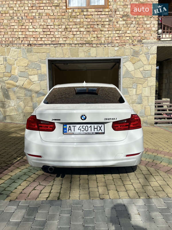 Седан BMW 3 Series 2014 в Яремче фото 2 Седан BMW 3 Series 2014 в Яремче