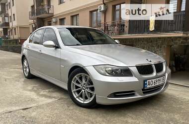 Седан BMW 3 Series 2006 в Ужгороде