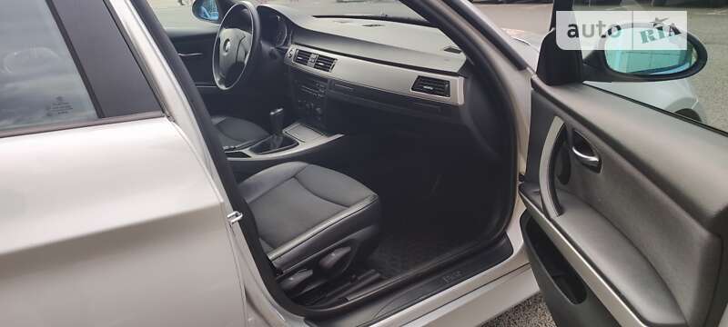 Универсал BMW 3 Series 2006 в Николаеве