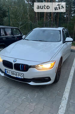 Седан BMW 3 Series 2015 в Бучі