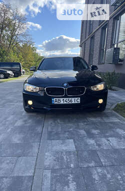 Седан BMW 3 Series 2012 в Львові