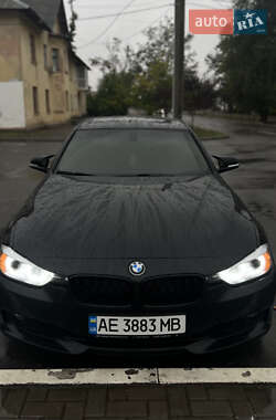 Седан BMW 3 Series 2013 в Никополе