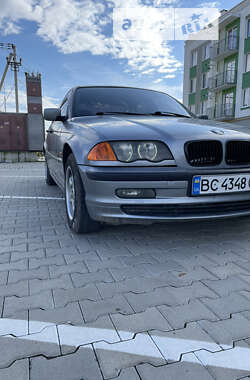 Седан BMW 3 Series 2004 в Львові