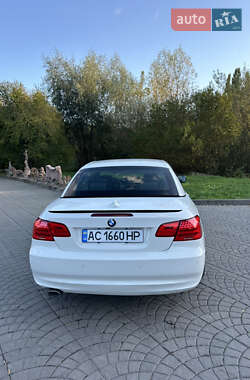 Кабриолет BMW 3 Series 2010 в Луцке