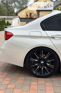 Седан BMW 3 Series 2013 в Львове