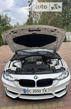 Седан BMW 3 Series 2013 в Львове