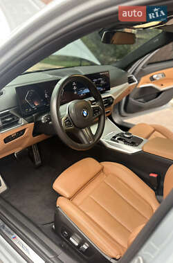 Седан BMW 3 Series 2023 в 