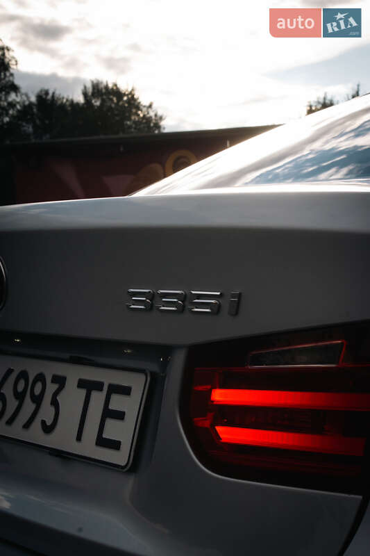 Седан BMW 3 Series 2014 в Днепре