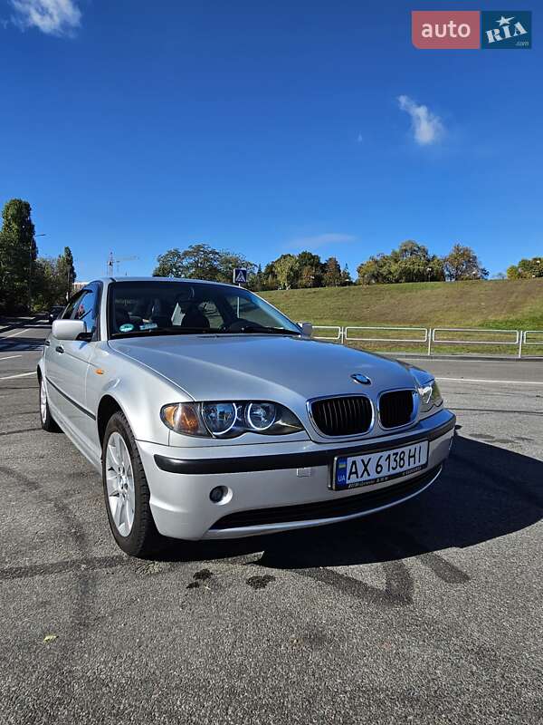 BMW 3 Series 2004