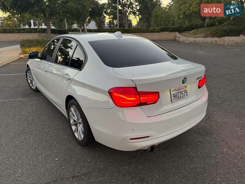 Седан BMW 3 Series 2016 в Львове